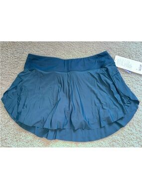 NWT AUTHENTIC LULULEMON QUICK PACE RUNNING TENNIS FITNESS SKIRT SIZE 6